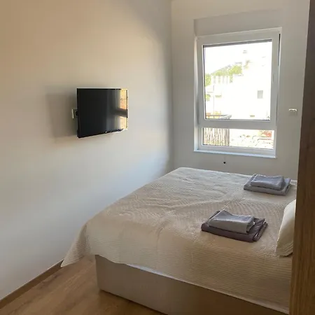 Apartamento With Parking Space Tribunj, Vodice - 24082