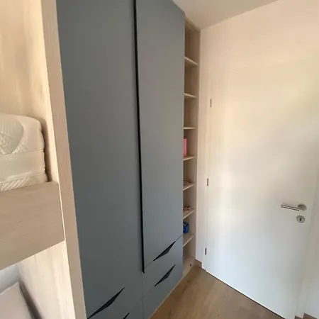 Apartamento With Parking Space Tribunj, Vodice - 24082 Tribalj